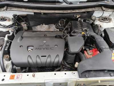 Mitsubishi Outlander, 2014