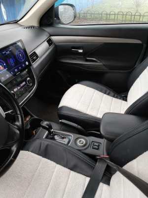 Mitsubishi Outlander, 2014