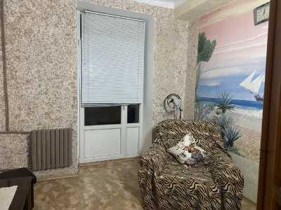 2-� ��������, 45 �2, 2/3 ��.