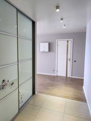 2-� ��������, 70 �2, 16/18 ��.