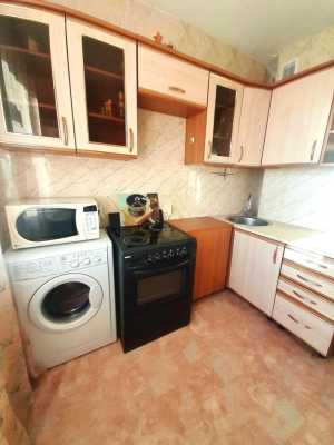 1-� ��������, 40 �2, 8/10 ��.